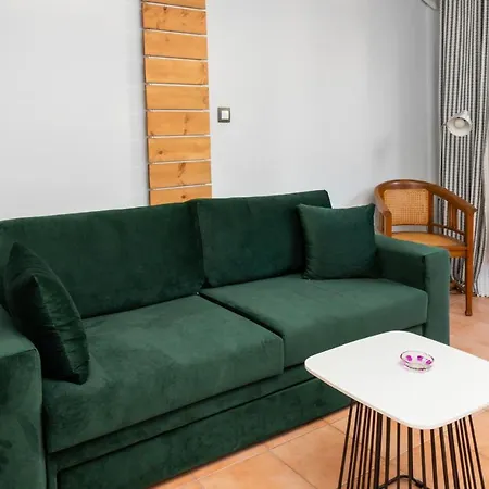 Modern For 4 Ppl In Thessaloniki